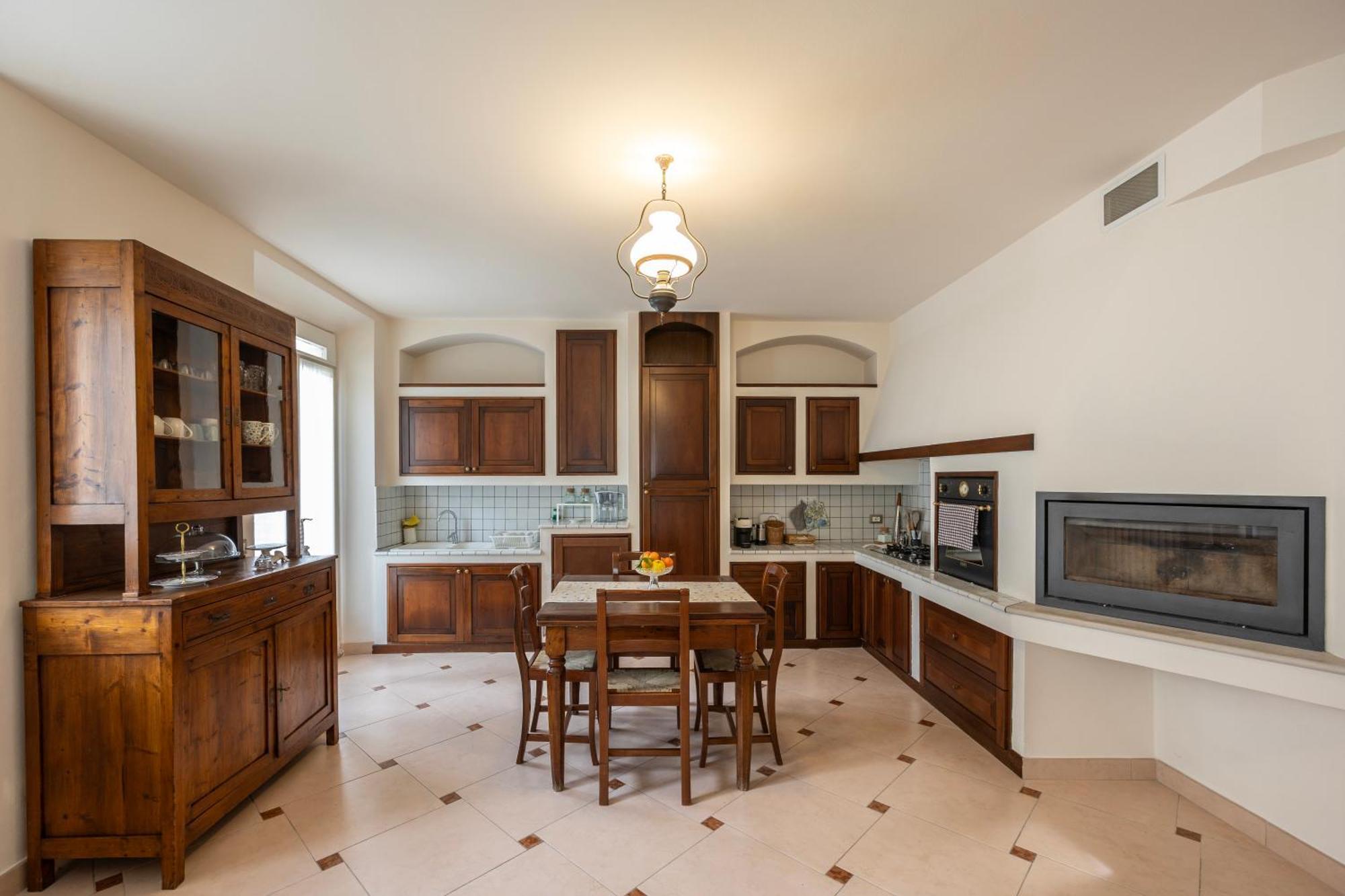 Palazzo Gessi Room And Breakfast Borghi Dış mekan fotoğraf
