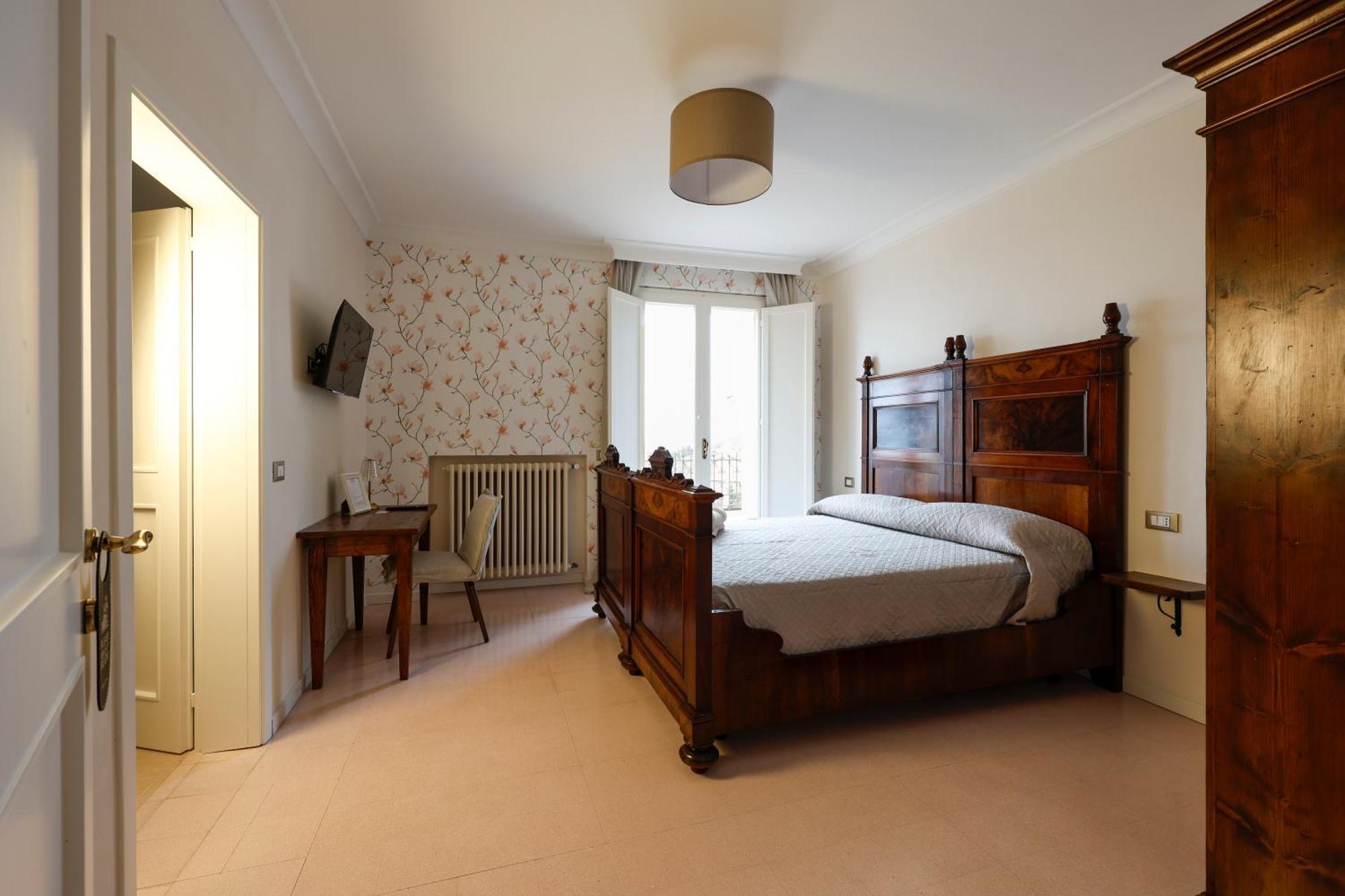 Palazzo Gessi Room And Breakfast Borghi Dış mekan fotoğraf