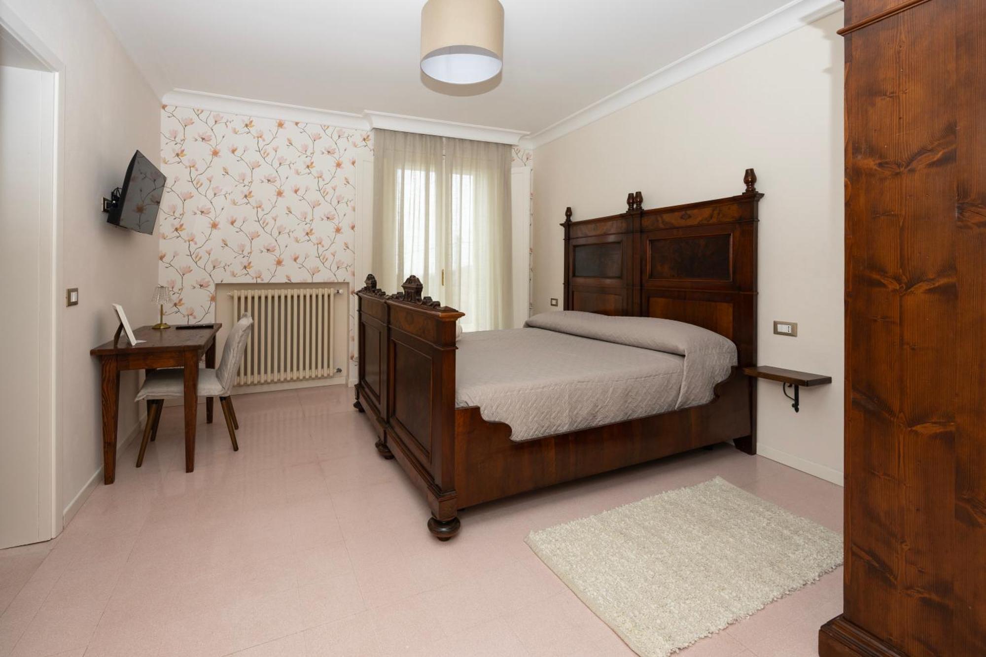 Palazzo Gessi Room And Breakfast Borghi Dış mekan fotoğraf
